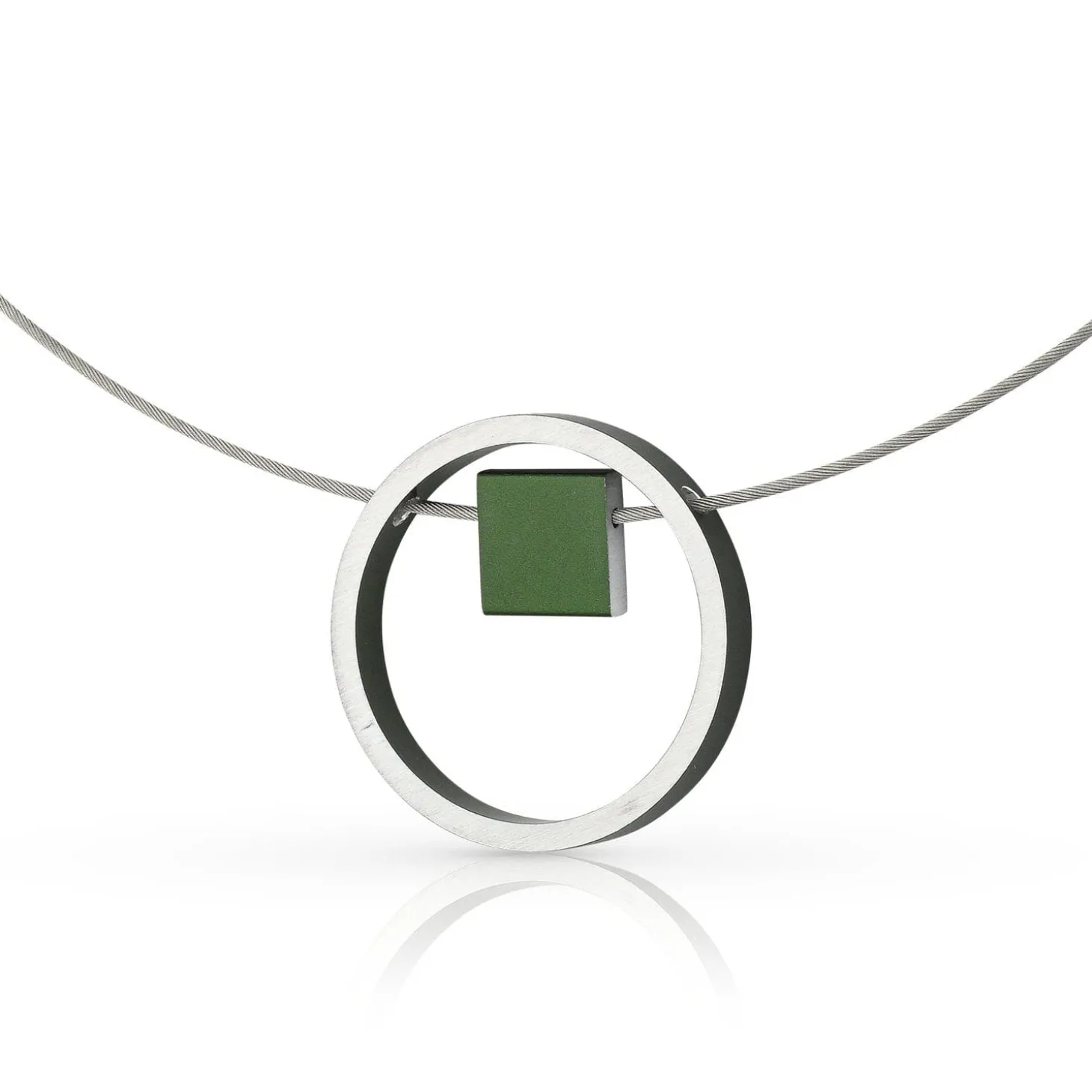 ketting_evy_groen_ring_me_1.webp Ketting EVY Groen Ring met vierkantje | C277GR