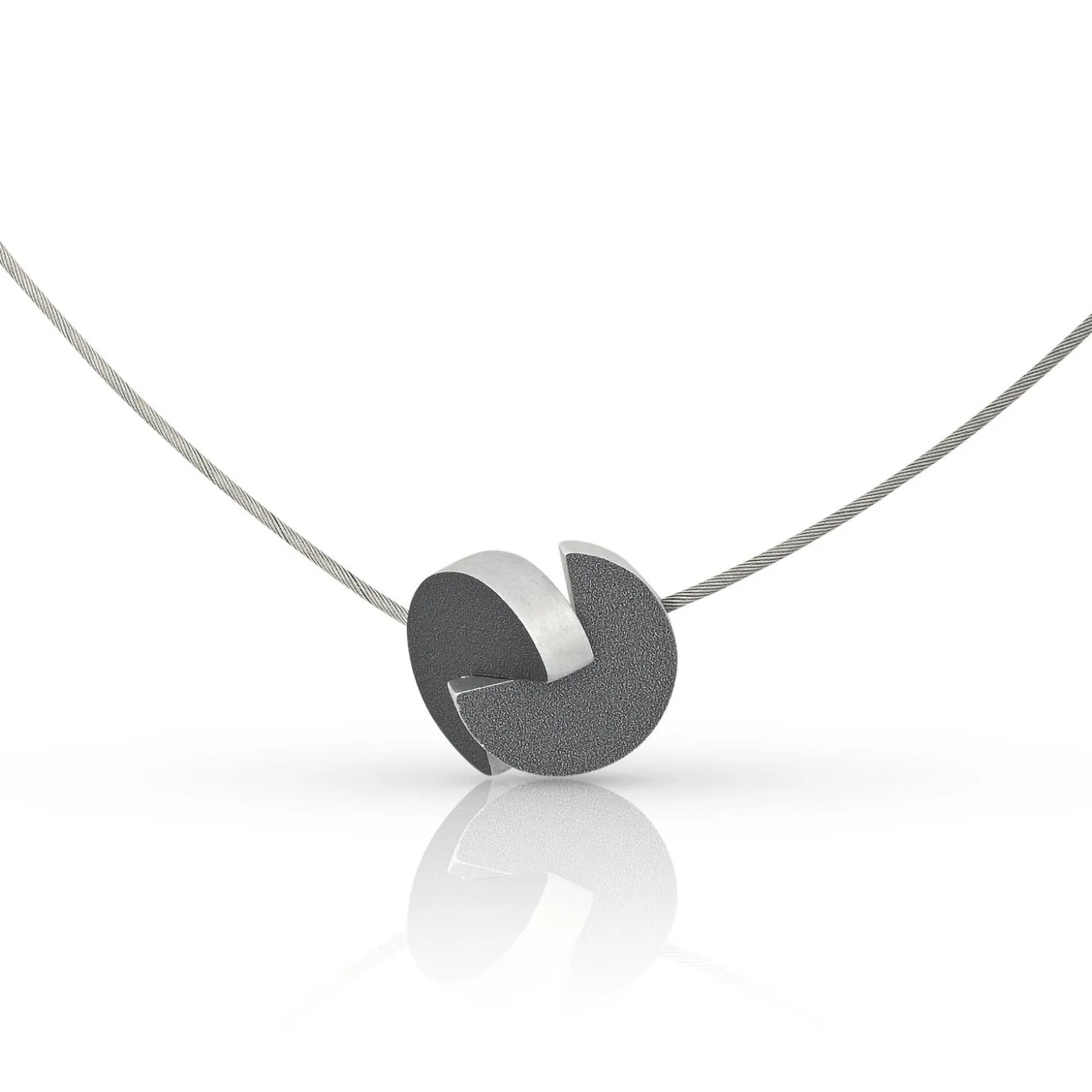 ketting_geesje_inschuiven_1-2.webp Ketting GEESJE inschuivende rondjes Antraciet C280AG